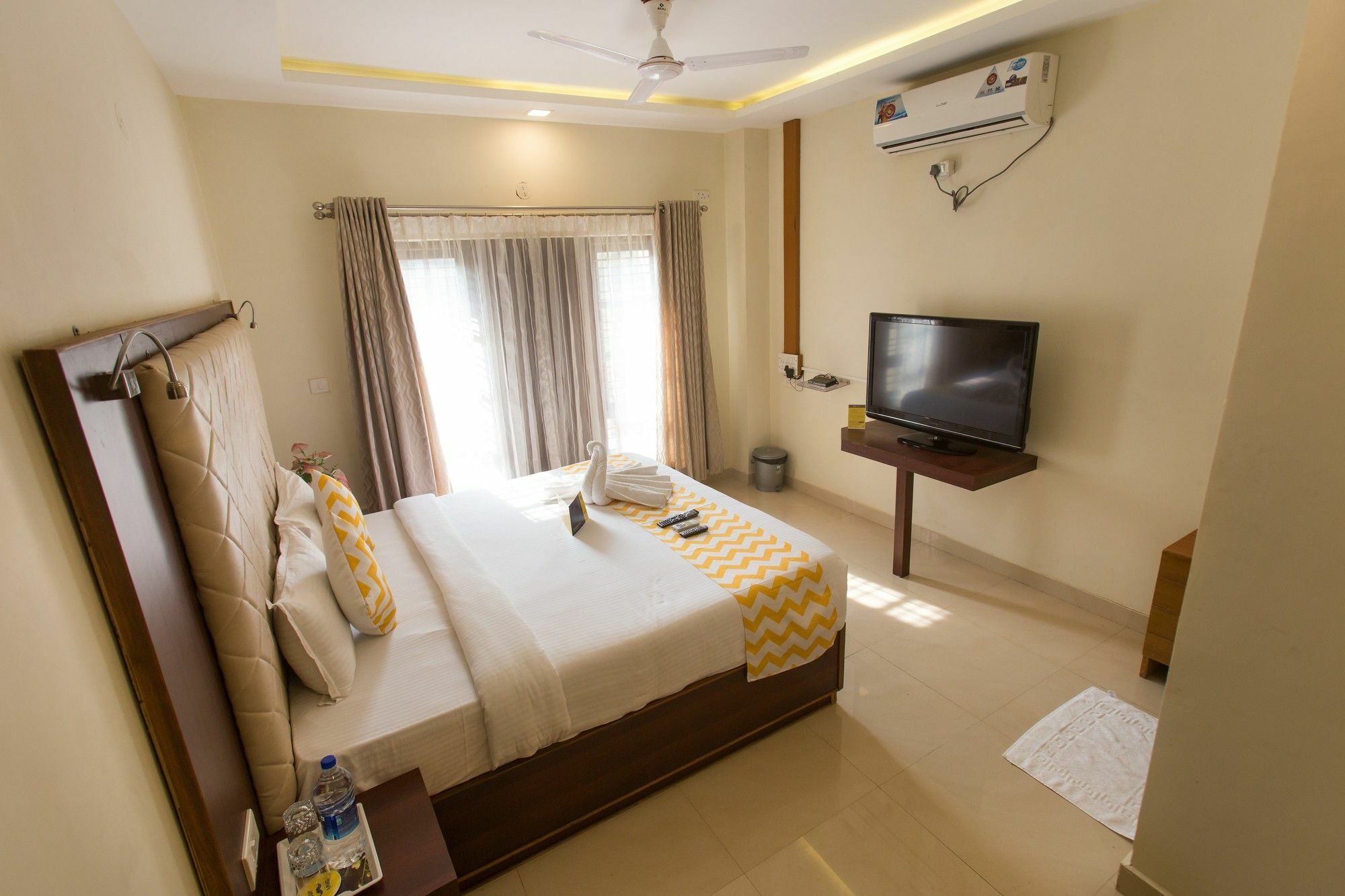 Fabhotel Millenium Stay Indiranagar Bangalore Exterior foto